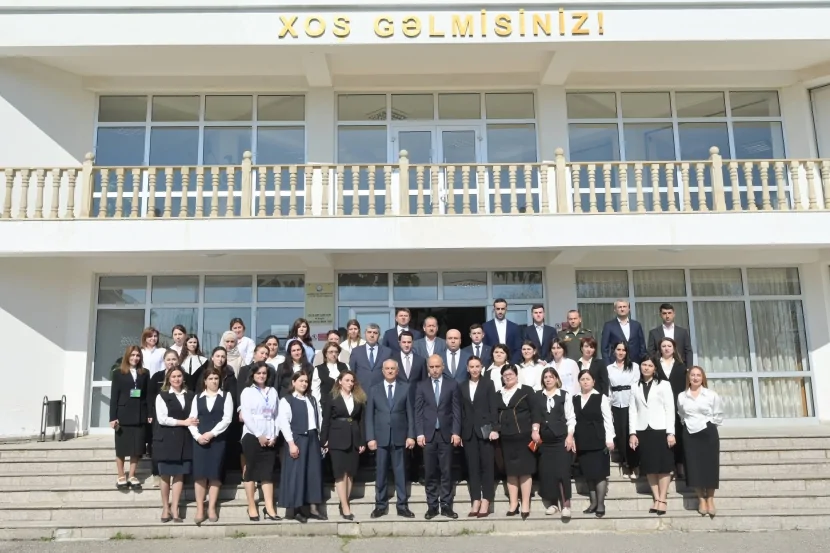 Nazir məktəbdə tədris prosesi ilə TANIŞ OLUB