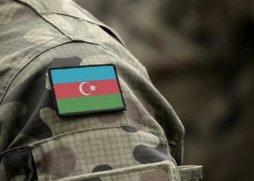 Bədənində döymə olanlar əsgər aparılmır? 