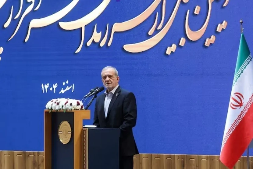 ISNA: İran Prezidenti ölkənin nüvə hüquqlarında israr edir 