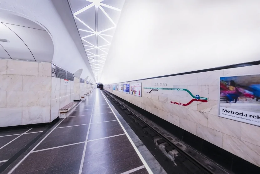 Bakı metrosuna sərnişinlər niyə buraxılmır?- RƏSMİ AÇIQLAMA