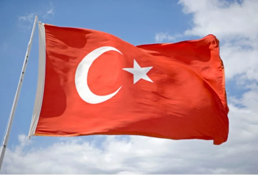 Türkiyə məktəblərindəki hadisələrə görə onu İŞDƏN ÇIXARDILAR