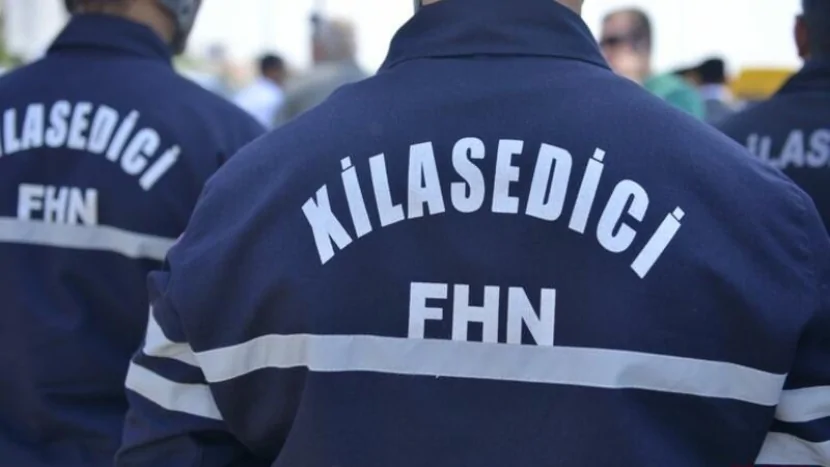 Təhlükəli vəziyyətdə qalan vətəndaş XİLAS EDİLDİ