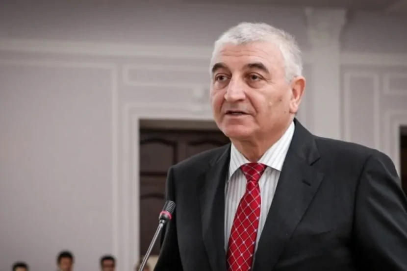 Məzahir Pənahov yenidən MSK-ya sədr seçildi