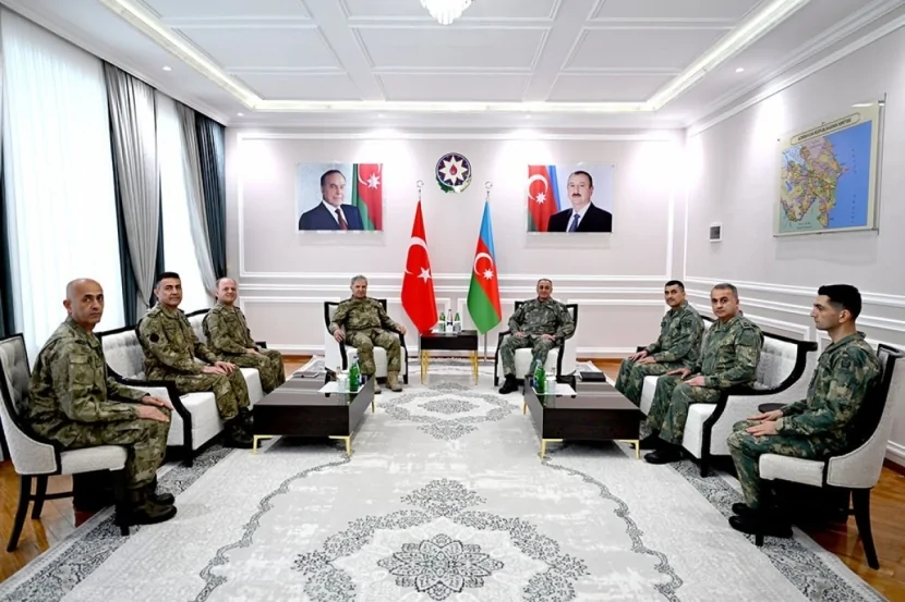 Hikmət Mirzəyev türkiyəli həmkarı ilə müzakirələr apardı