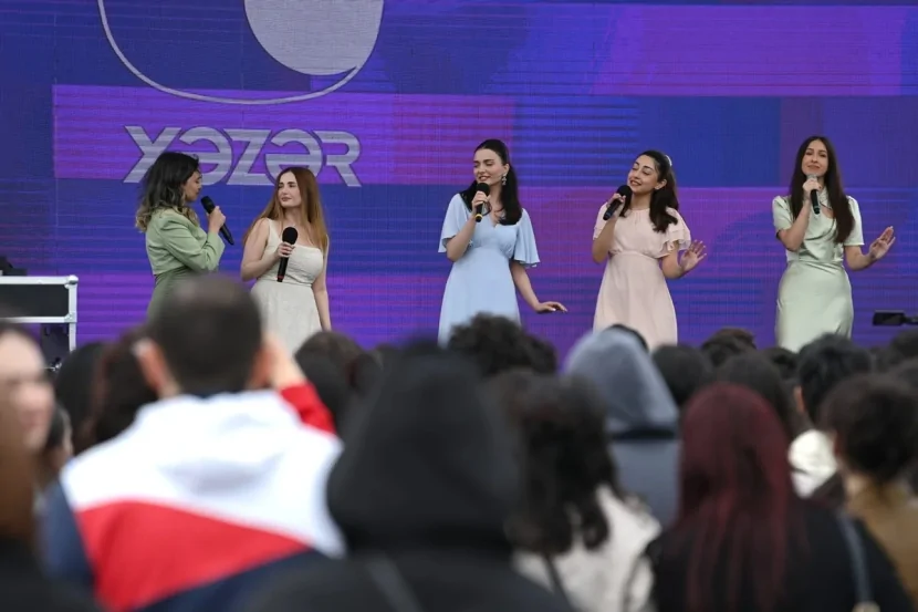 \"Bakı Marafonu 2026\"nın start və finişində konsert olub