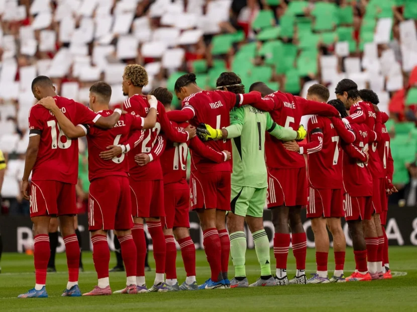 “Liverpul”-“Çelsi” matçı heç-heçə başa çatıb