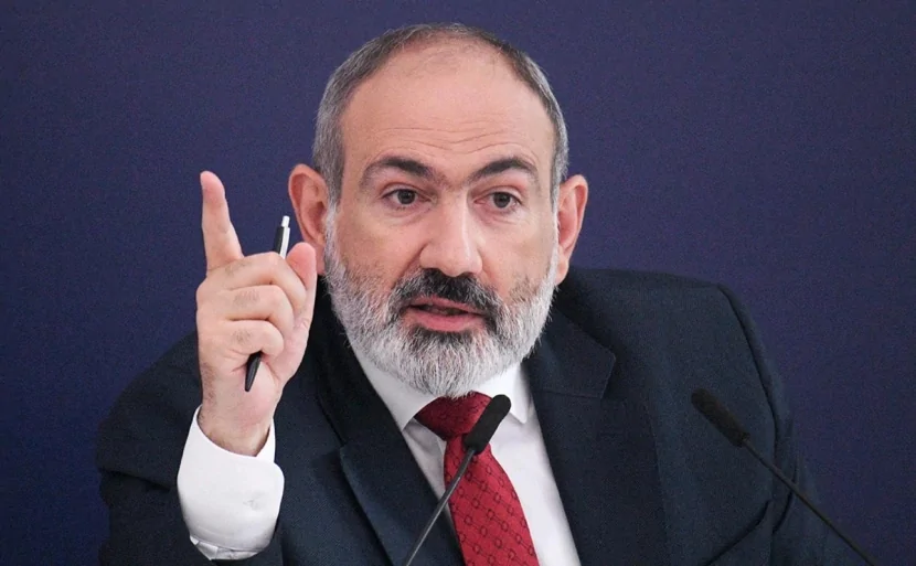 Nikol Paşinyanı \"satqın\" adlandıran bloger HƏBS EDİLDİ