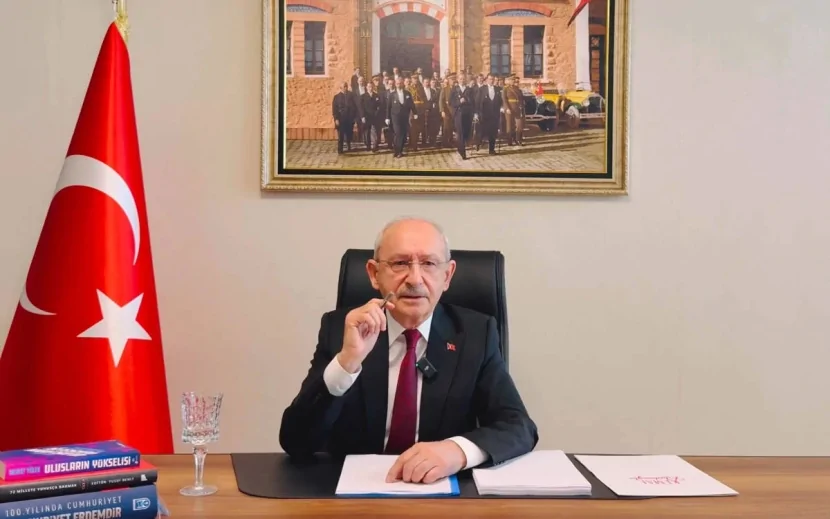 Kılıçdaroğlu CHP SƏDRİ SEÇİLDİ