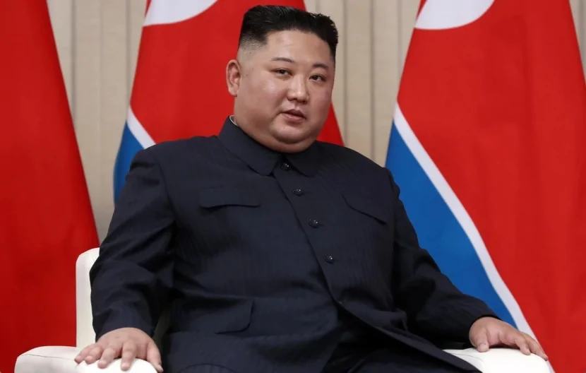 Lukaşenko: Kim Çen In diktator DEYİL