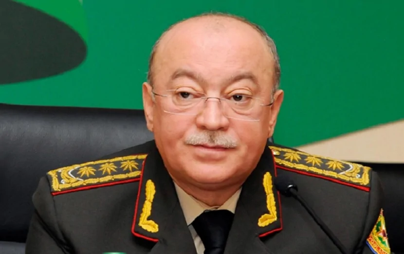 Nazir rəislərin yerini dəyişdirdi