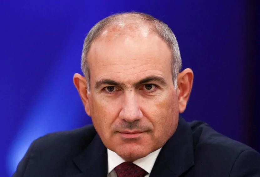 Paşinyanın partiyası  56,7 faizlə liderlik edir