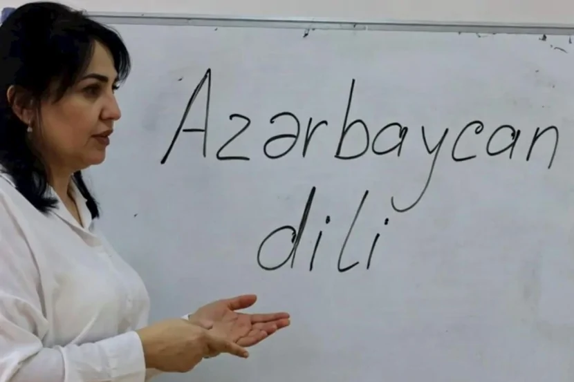 Bu müəllimlərin MAAŞI ARTACAQ