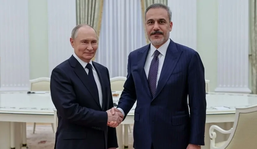 Putin Hkan Fidanla görüşüb