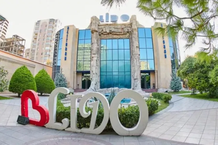 Lido restoranında MÜƏMMALI ÖLÜM